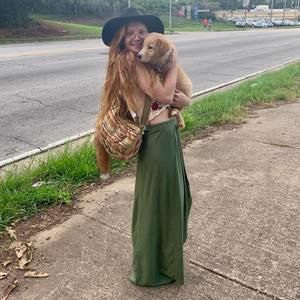 Meet your Posher, Kenzi